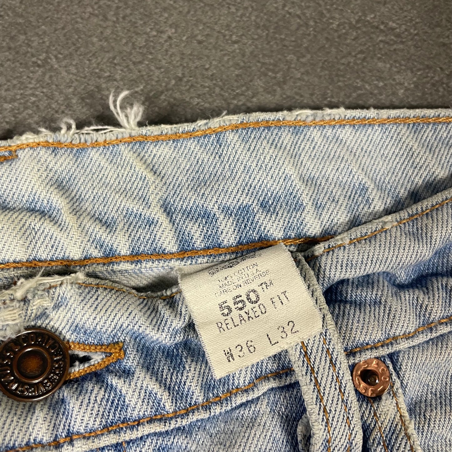 Levi’s 550 made in USA (L)