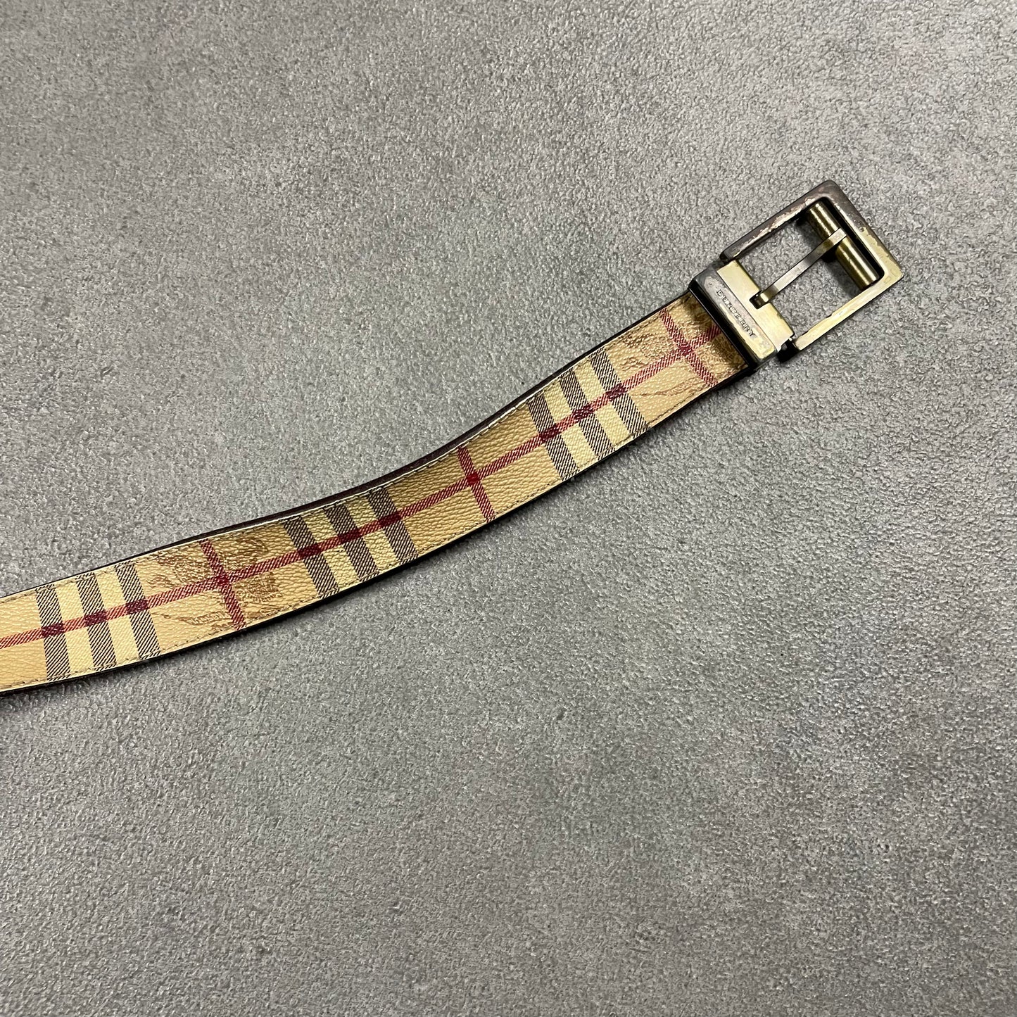 Burberry Belt (95)