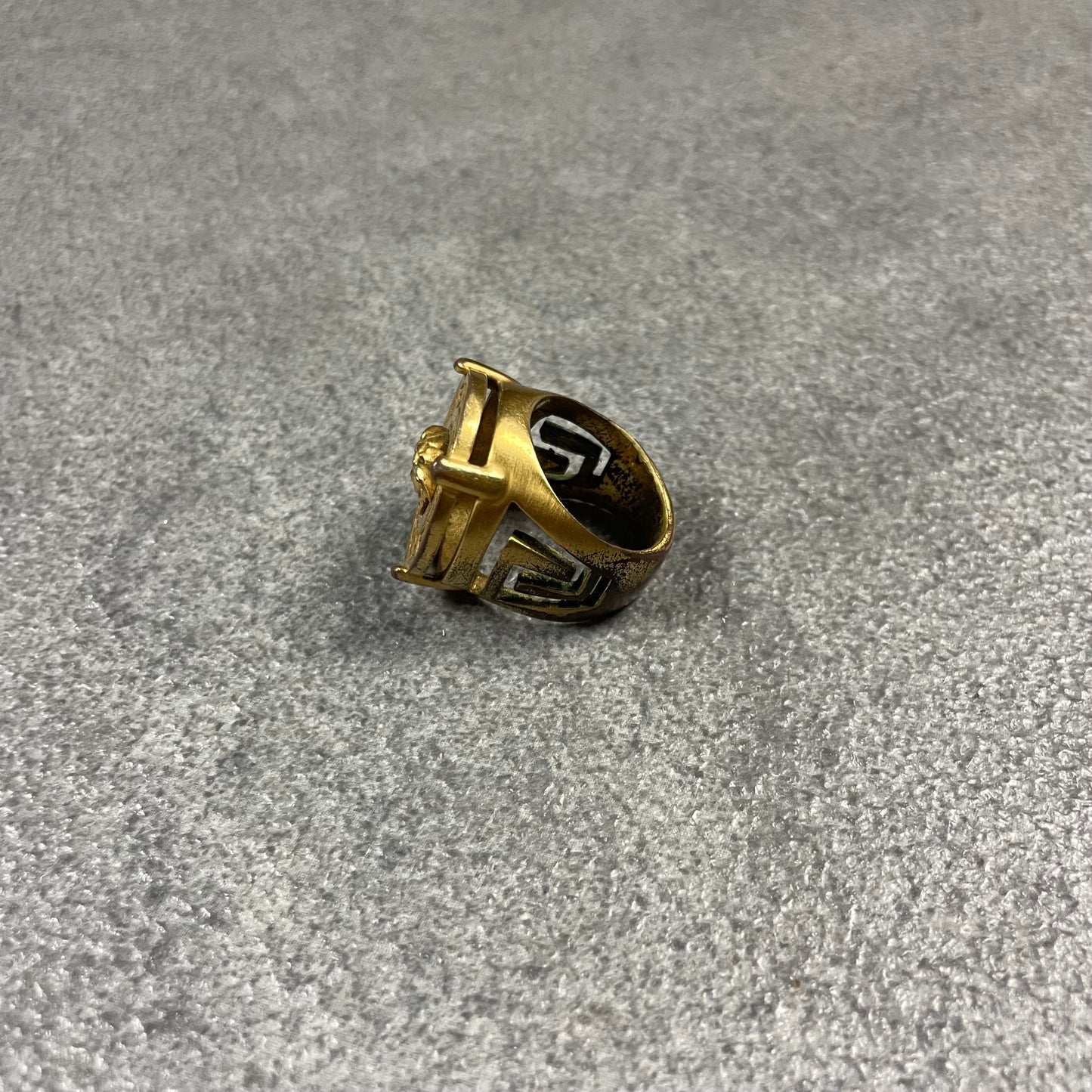 Versace Classic Medusa Ring