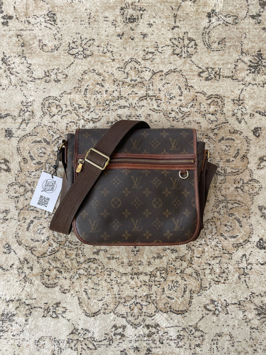 Louis Vuitton Bosphore PM bag
