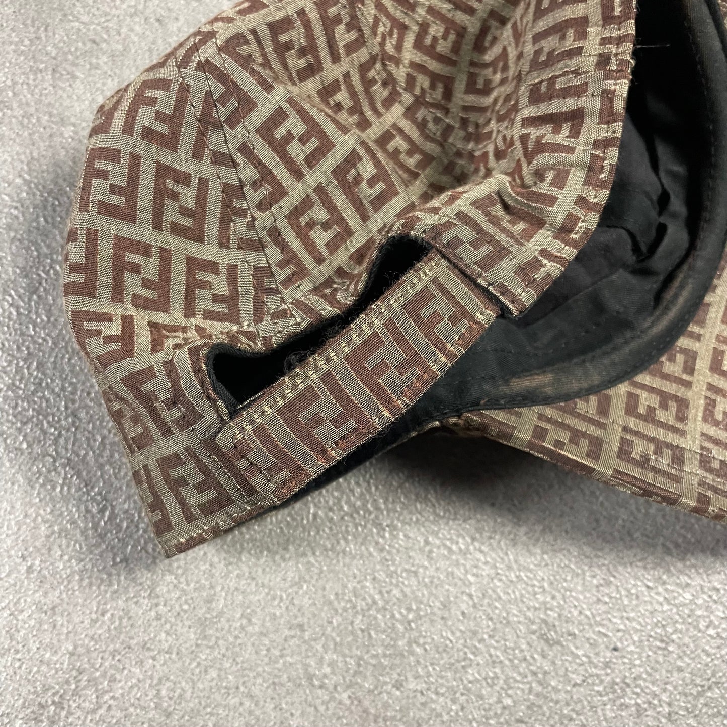 Fendi vintage Cap (M)