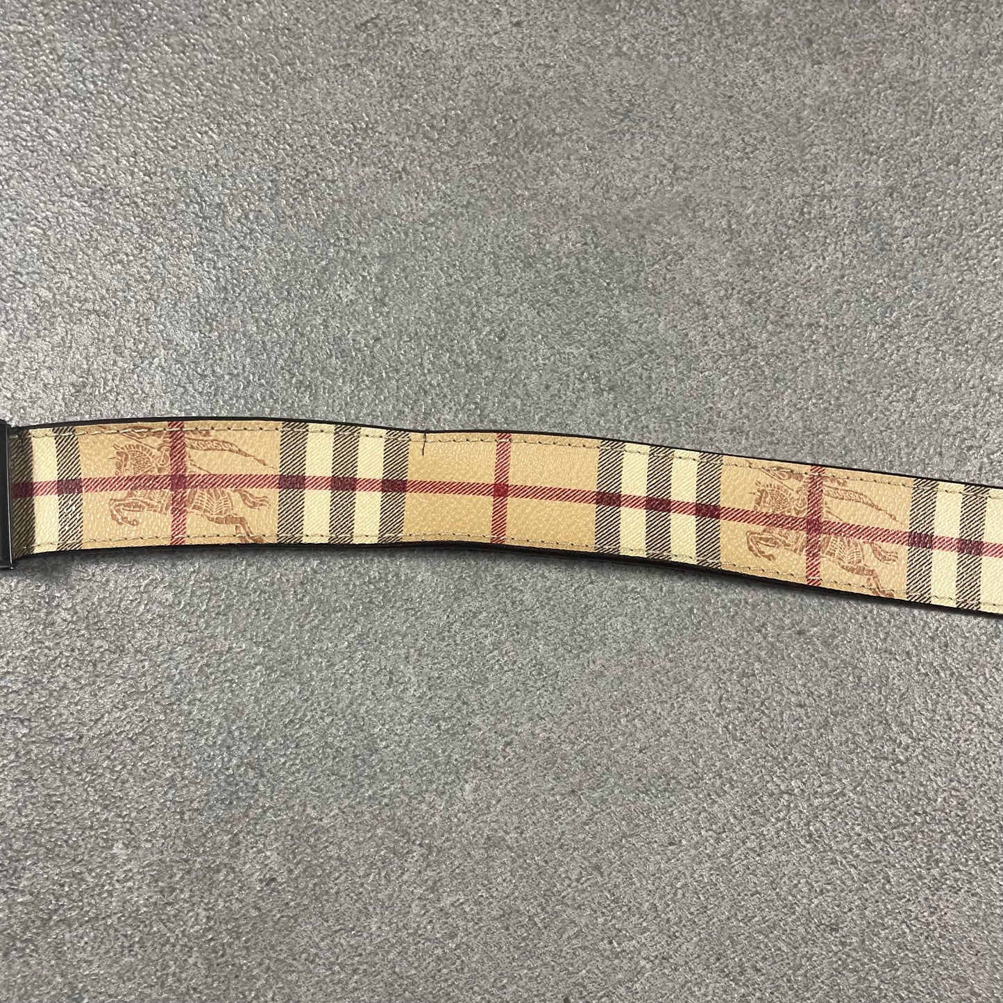 Burberry vintage Belt (105)