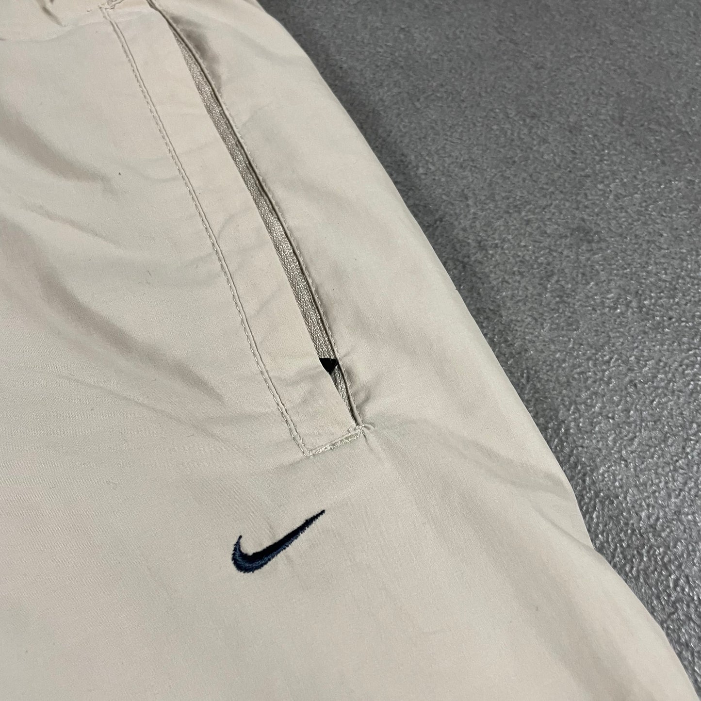 Nike vintage Trackpant (L)
