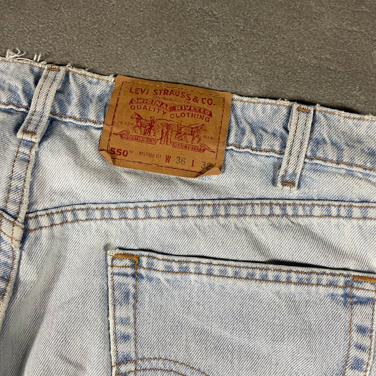 Levi’s 550 made in USA (L)