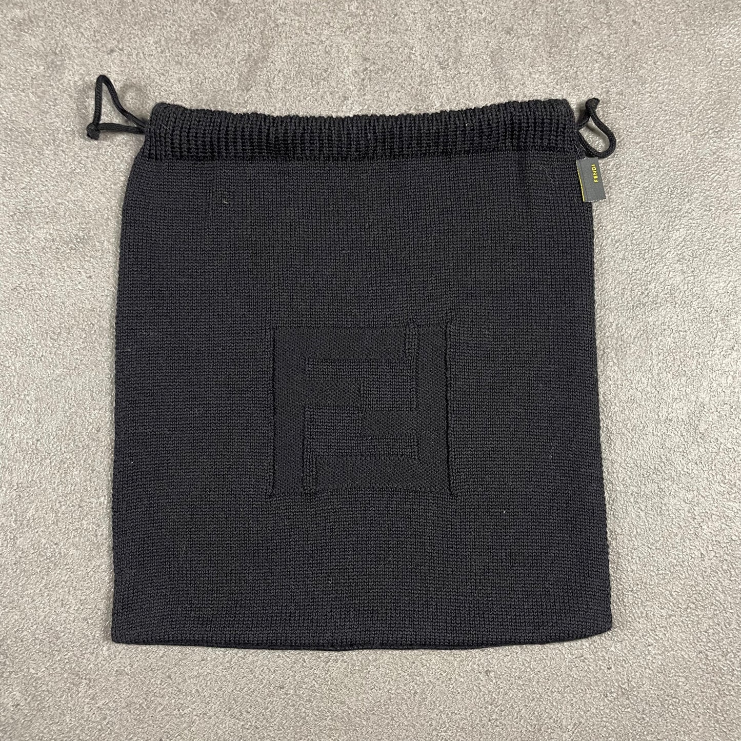 Fendi Set : Scarf + Beanie
