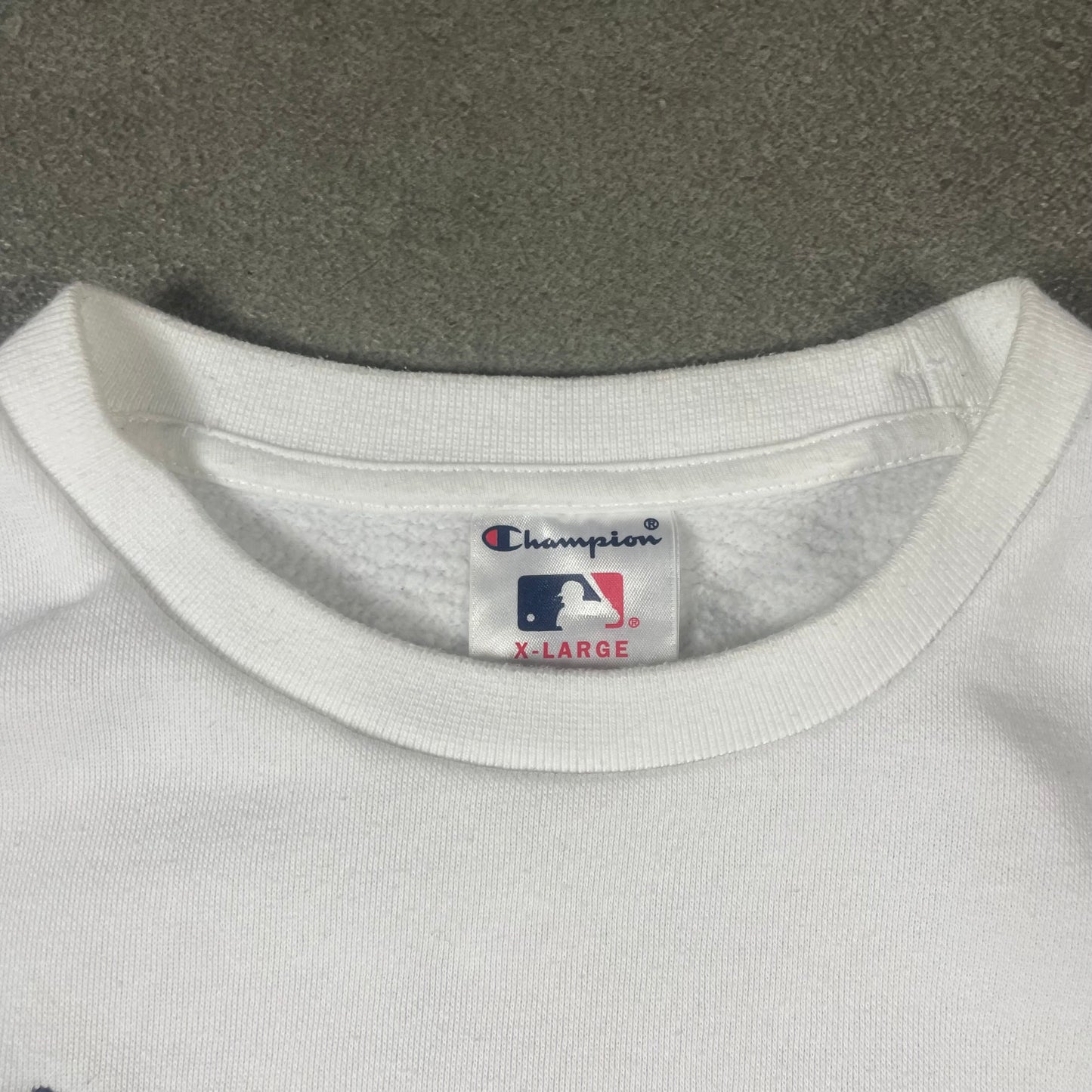 New York Yankee Crewneck (XL)