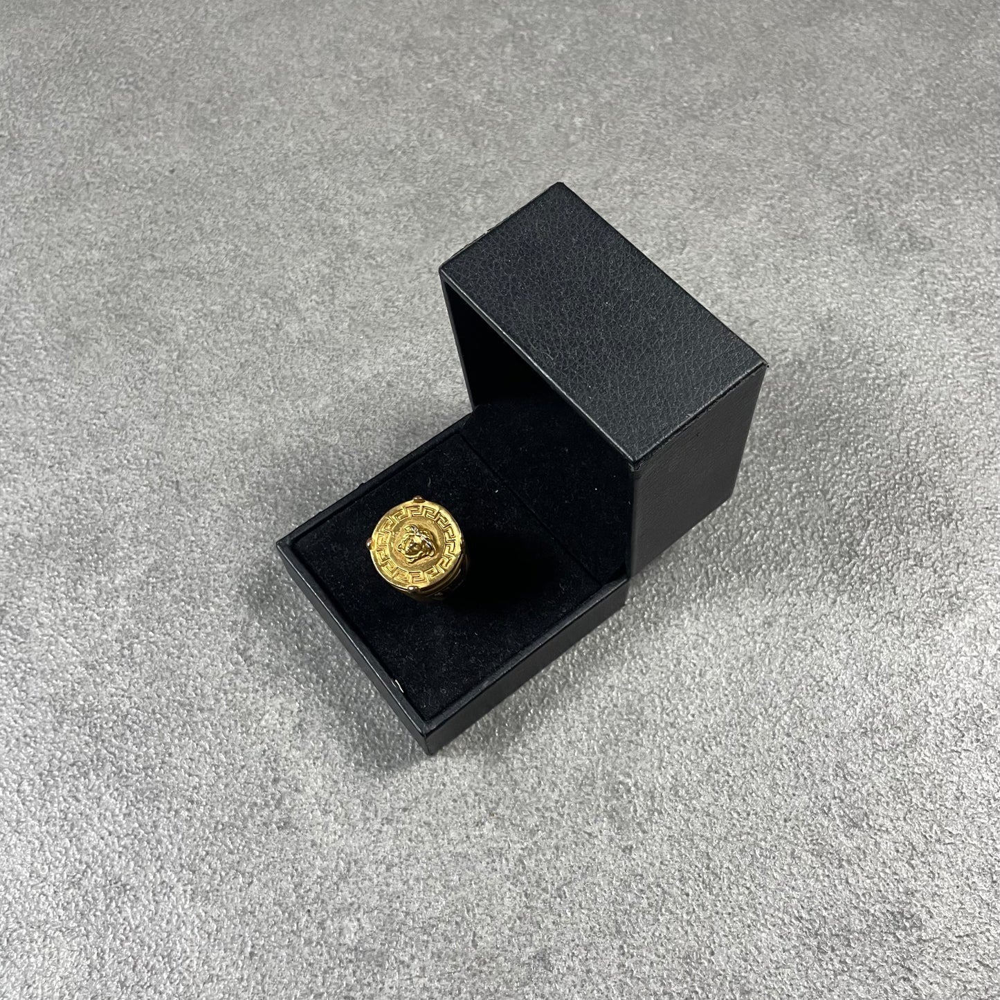 Versace Classic Medusa Ring