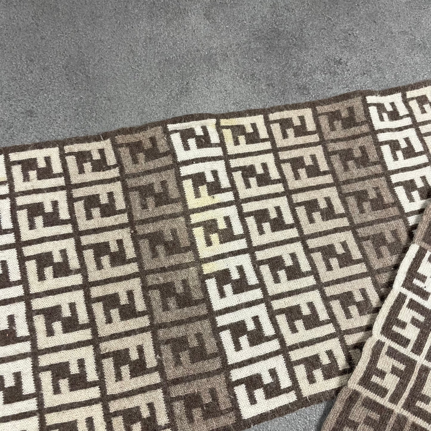Fendi vintage Scarf
