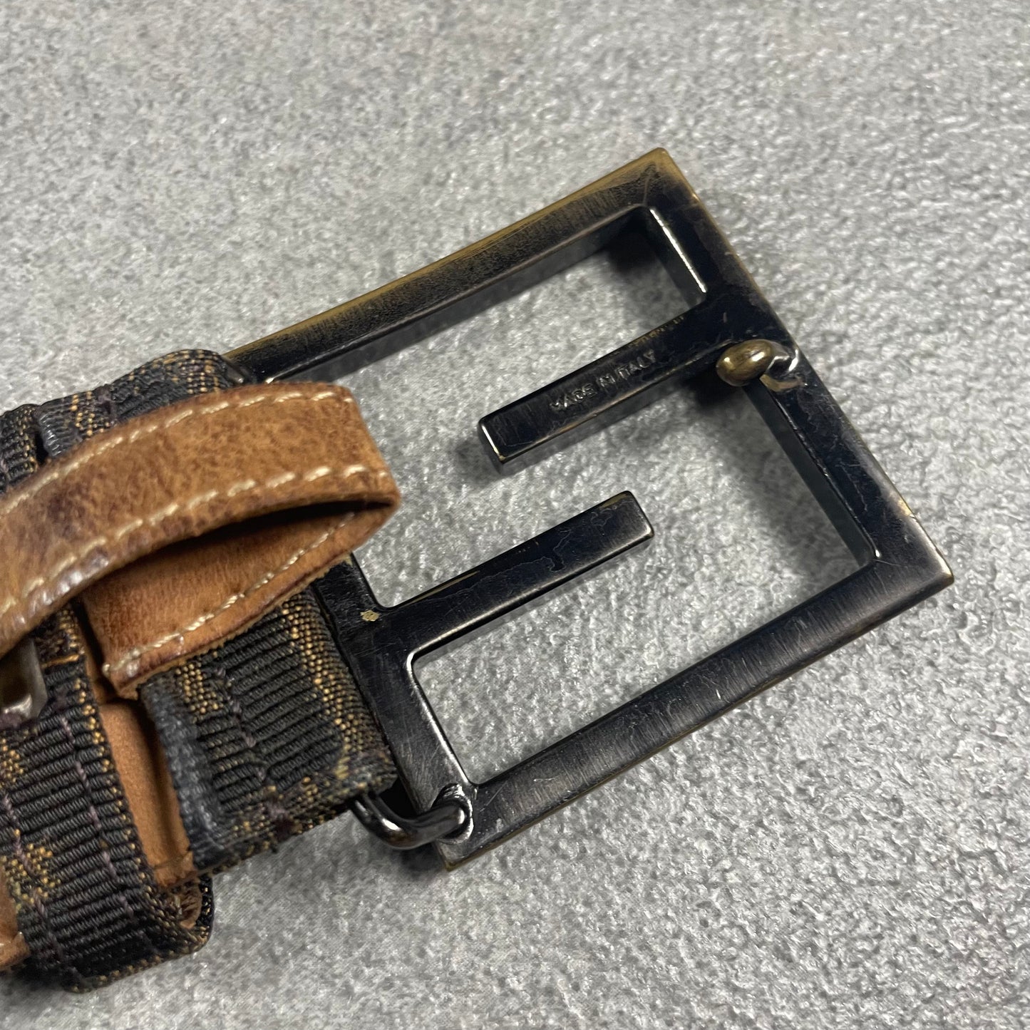 Fendi vintage belt (100)
