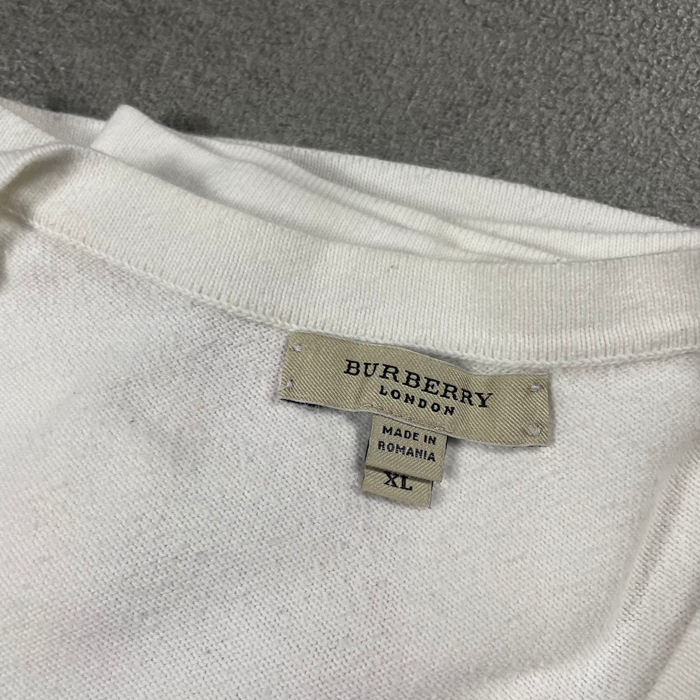 Burberry vintage Crewneck (XL)