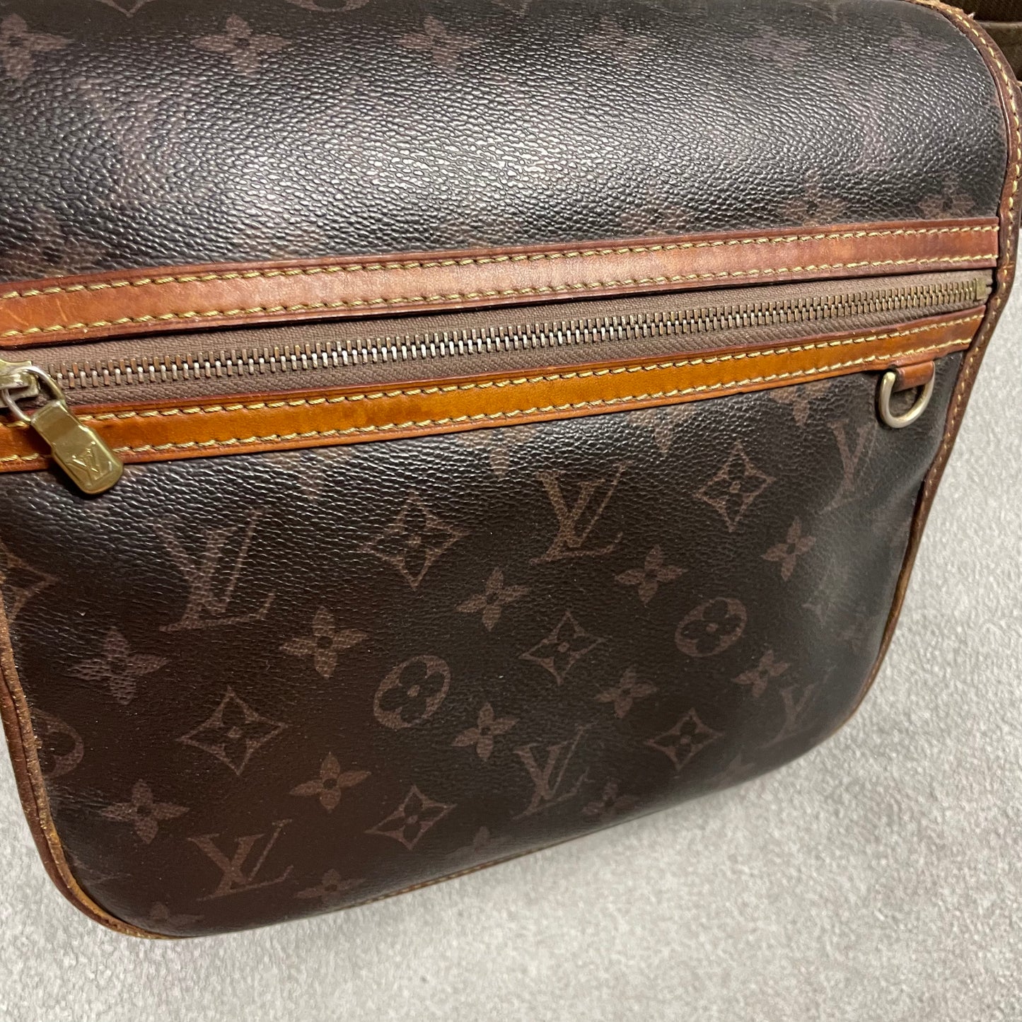 Louis Vuitton Bosphore Bag