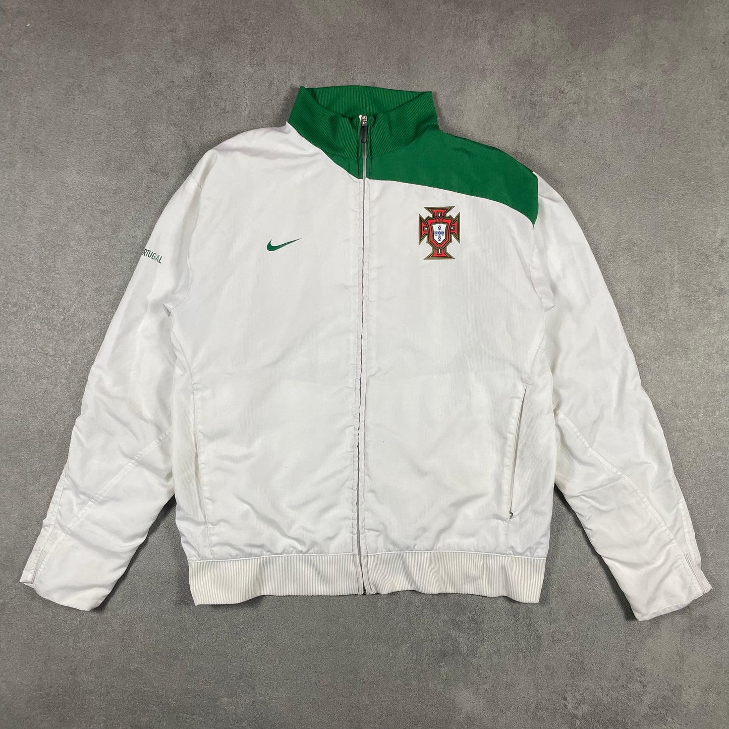 Nike x Portugal vintage (XL)