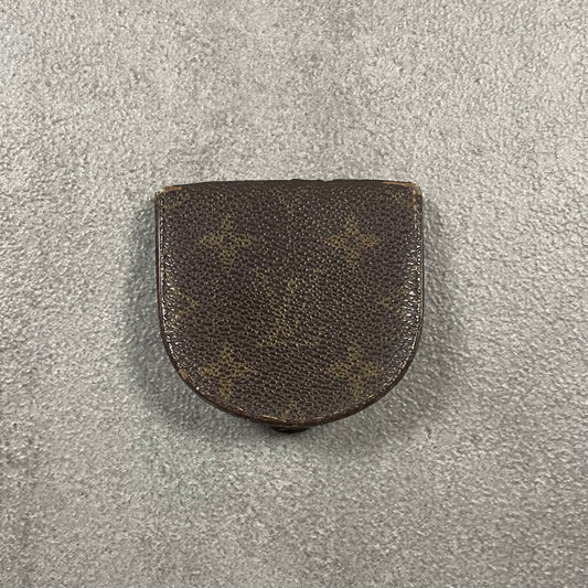 Louis Vuitton Access