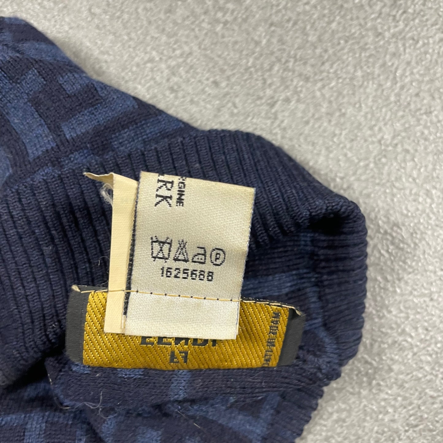 Fendi vintage beanie