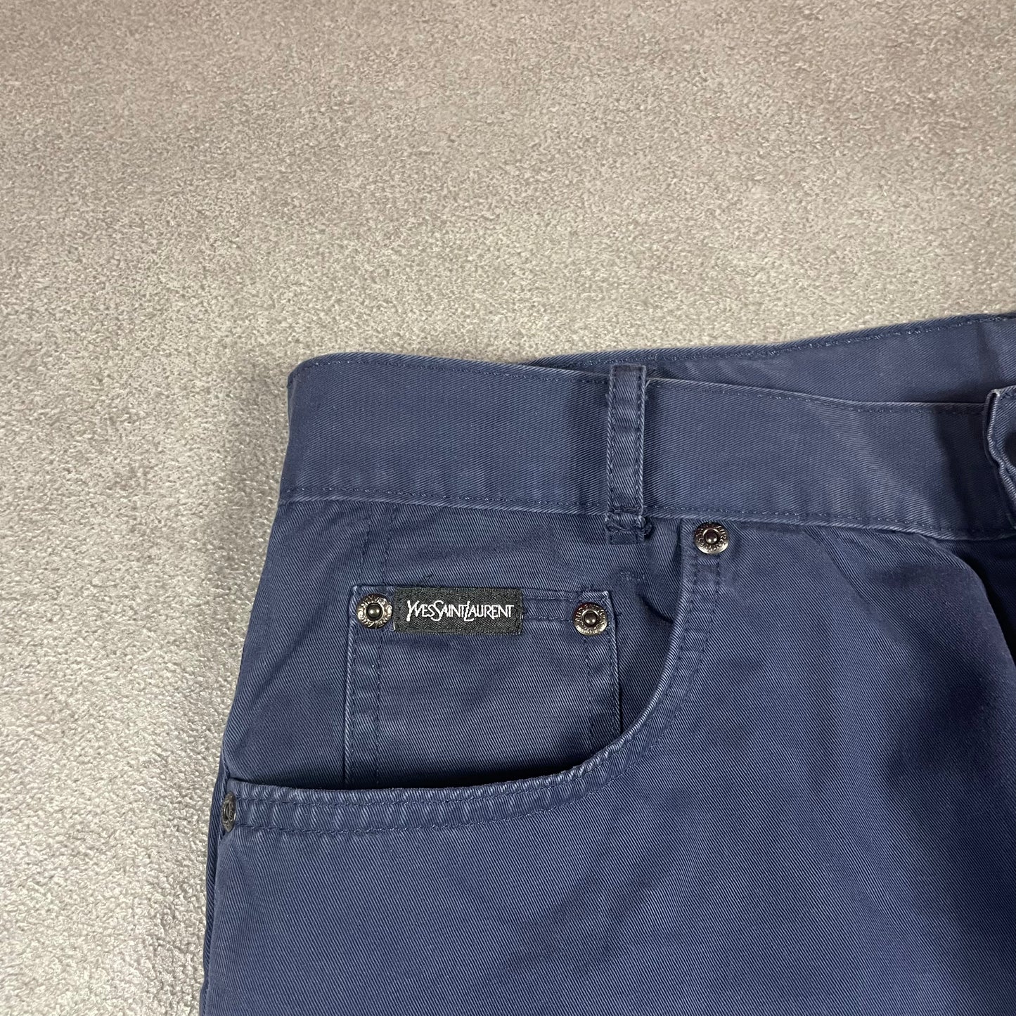 Yves Saint Laurent Pant (L)