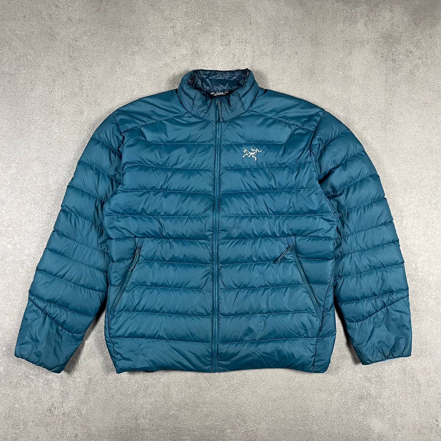 Arc’teryx Thorium AR (L)