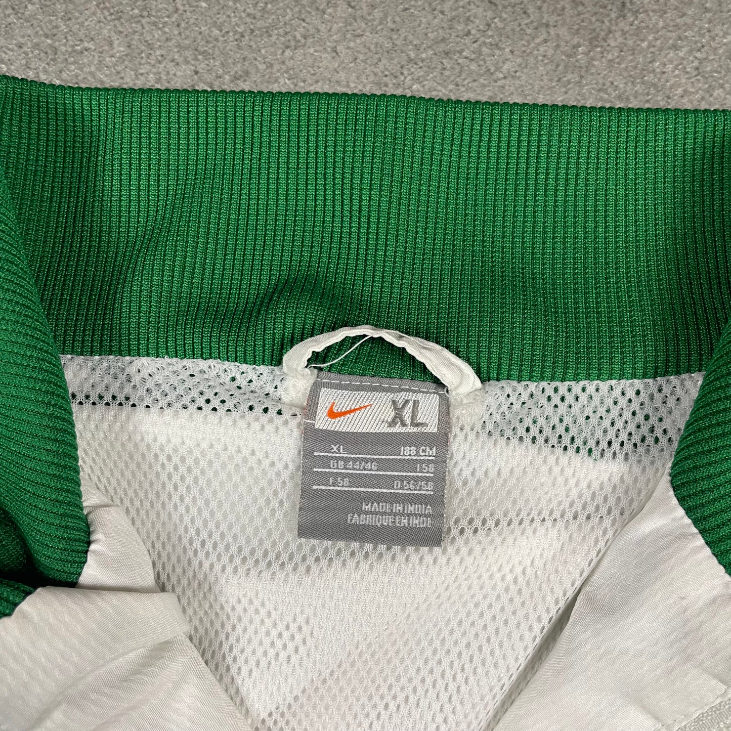 Nike x Portugal vintage (XL)