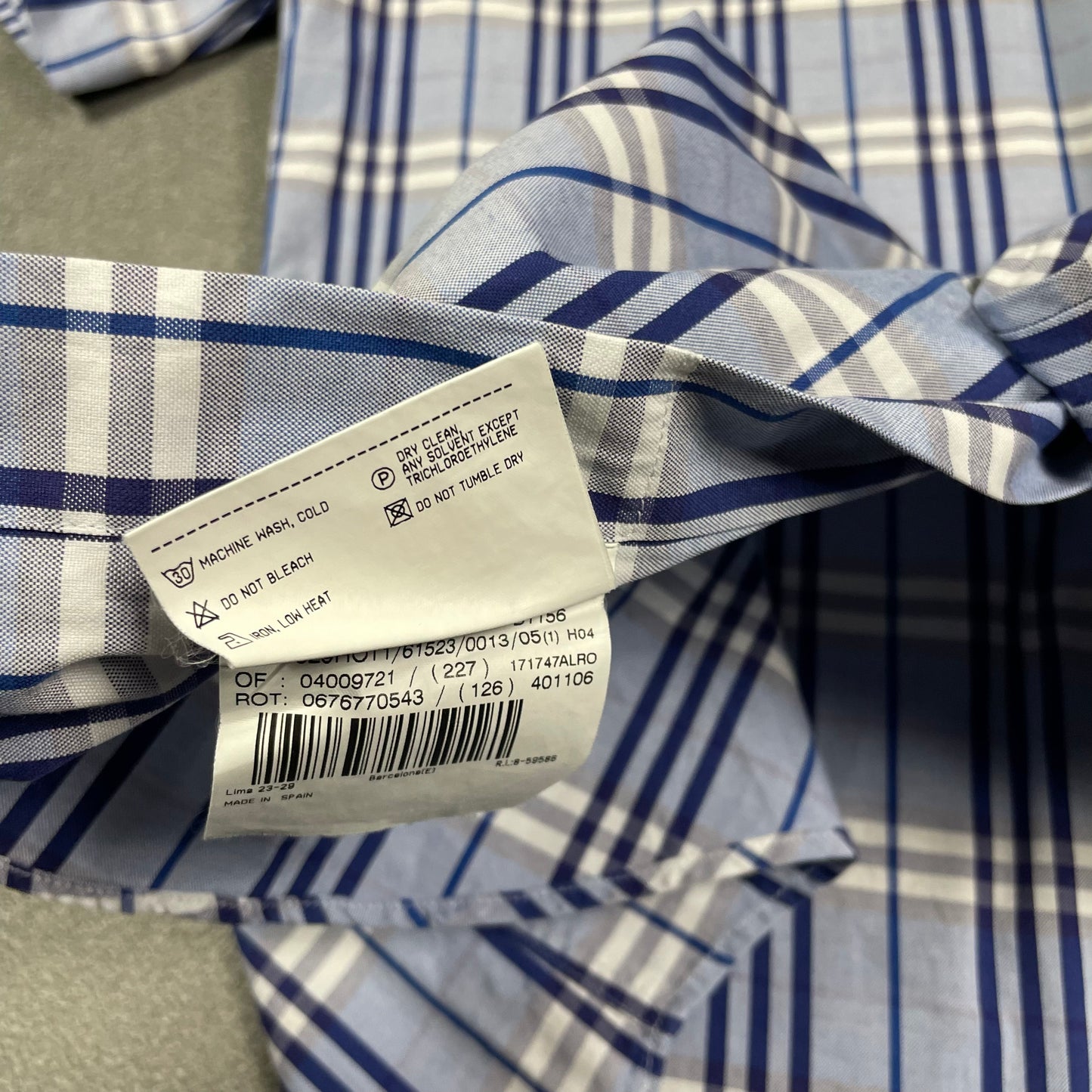 Burberry Shirt (L)