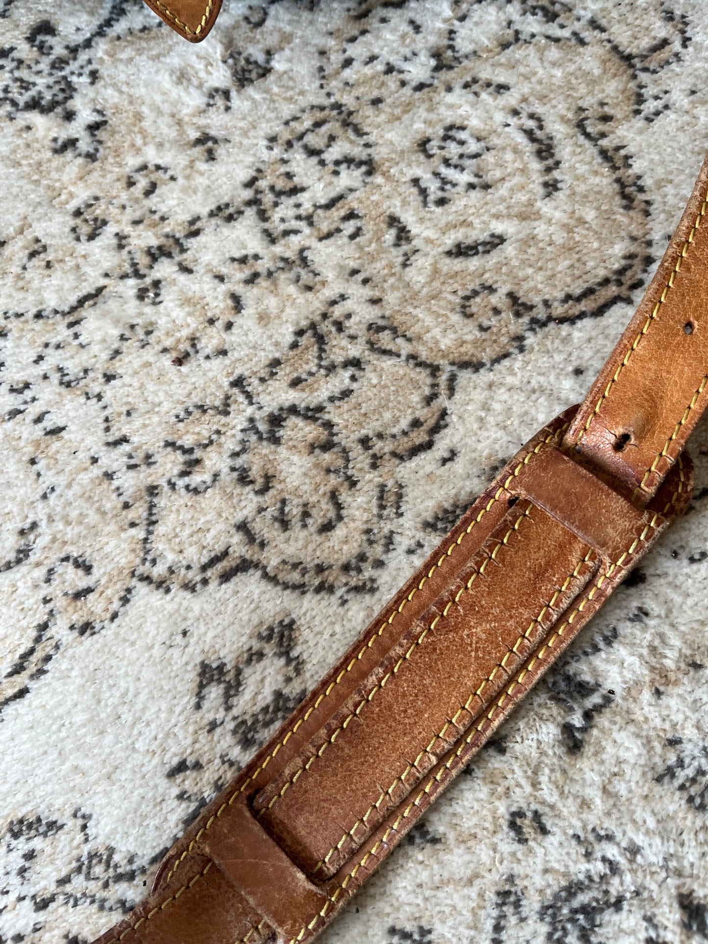 Louis Vuitton Saumur 45
