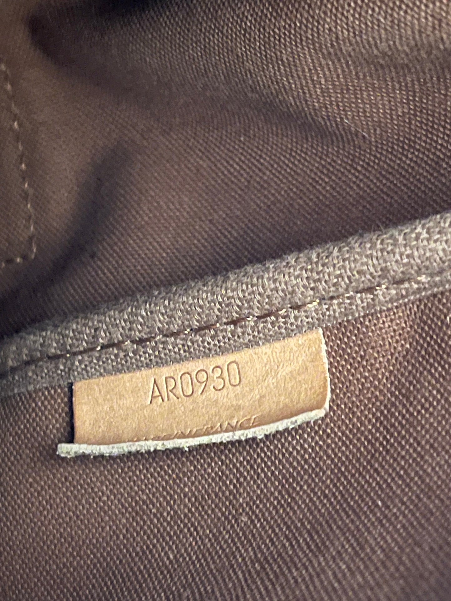 Louis Vuitton Saumur 45