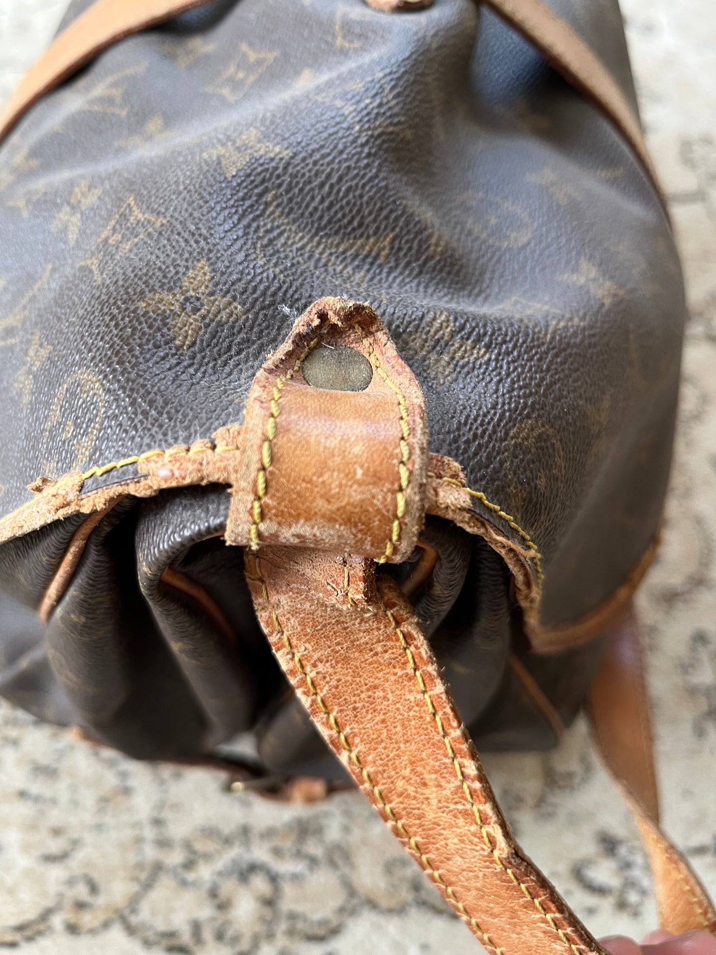 Louis Vuitton Saumur 45