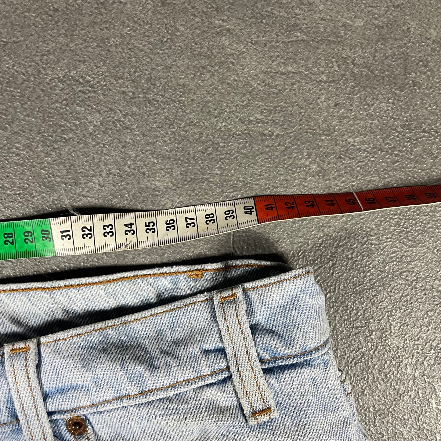 Levi’s 550 Orange Tab (M)