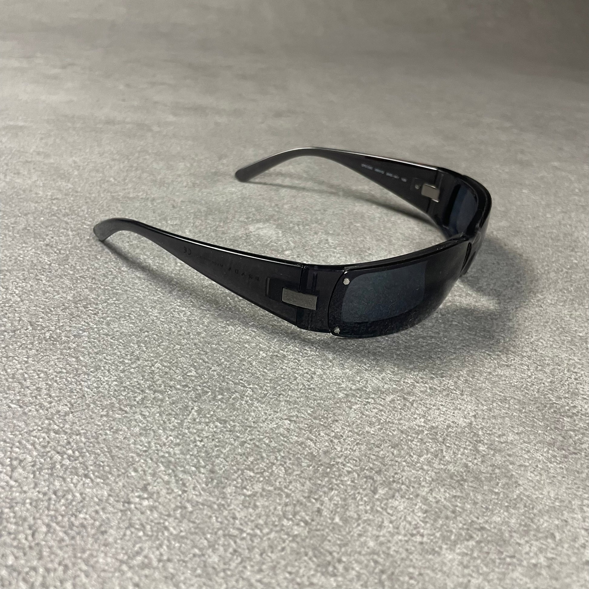 Prada Vintage Sunglasses – LEGACY ARCHIVES Prada Vintage Sunglasses – LEGACY ARCHIVES